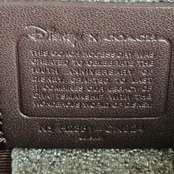 COACH DISNEY X Mickey & Minnie Holiday Crossbody Bag No. H2381-CN924 - Picture 11 of 11